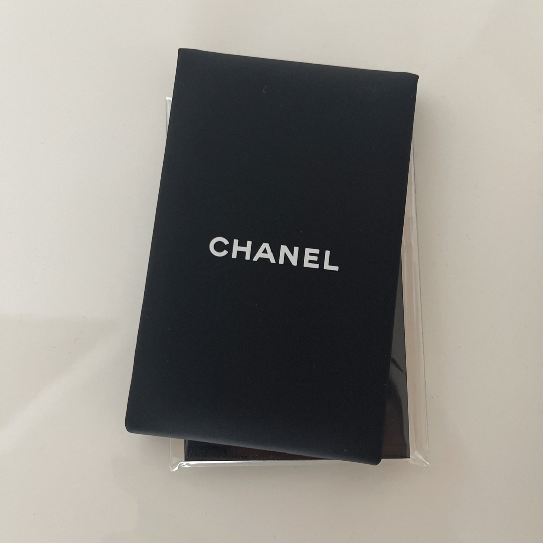 CHANEL(シャネル)のシャネル オイルコントロールティッシュ コスメ/美容のメイク道具/ケアグッズ(あぶらとり紙)の商品写真