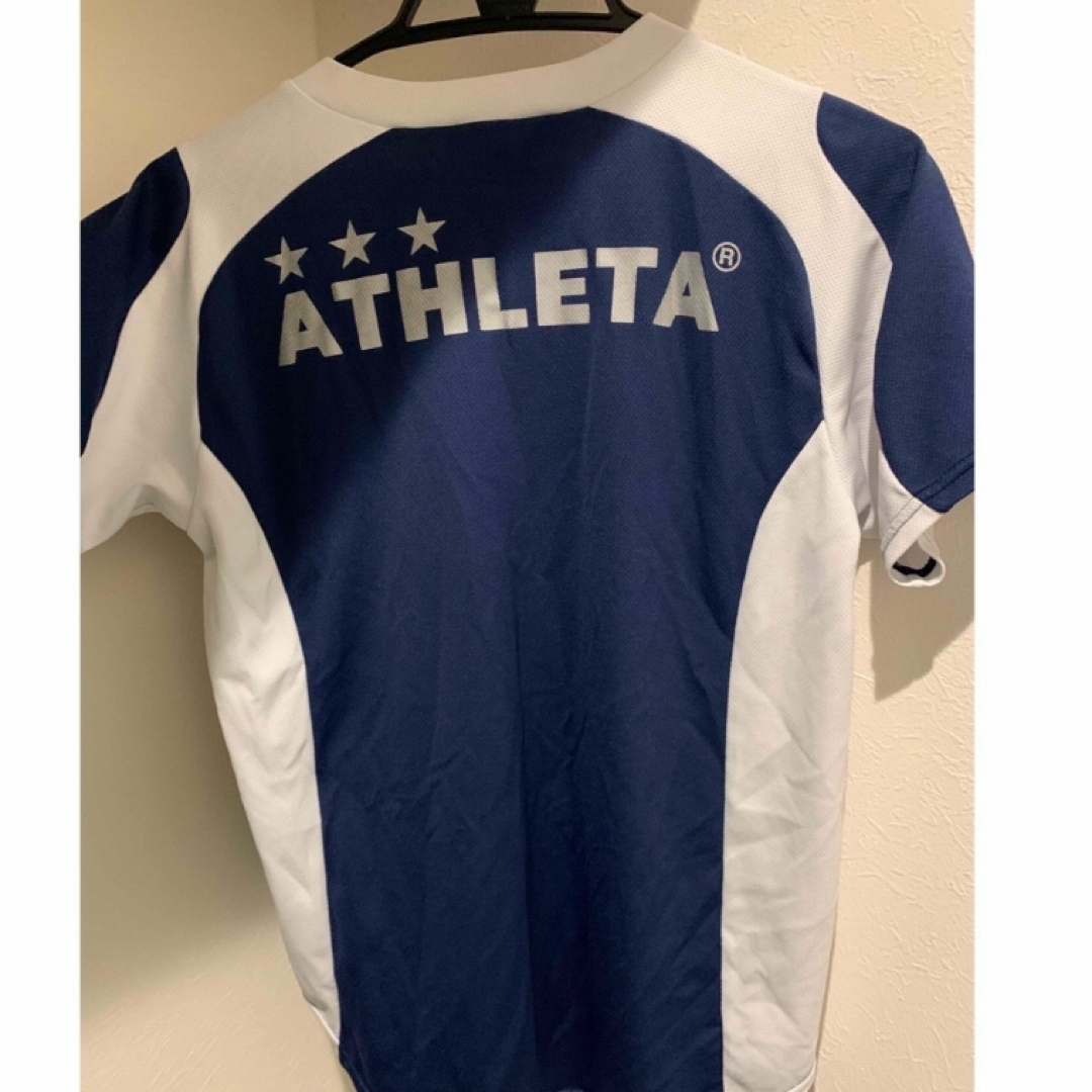 ATHLETA(アスレタ)のATHLETA シャツ スポーツ/アウトドアのサッカー/フットサル(ウェア)の商品写真