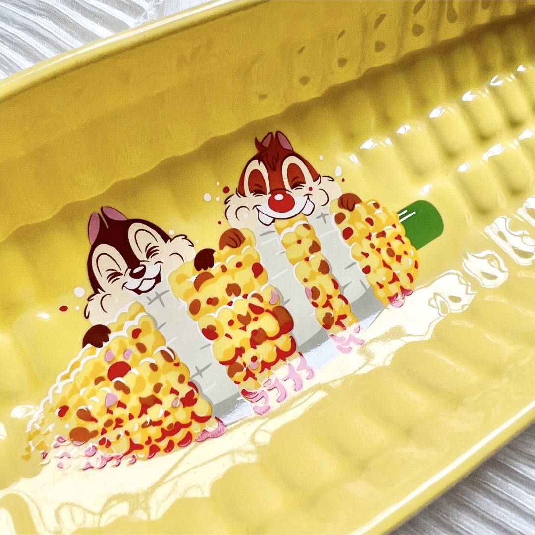 チップ&デール(チップアンドデール)のディズニー夏祭り2018 チップ&デール　焼きとうもろこし皿 エンタメ/ホビーのおもちゃ/ぬいぐるみ(キャラクターグッズ)の商品写真