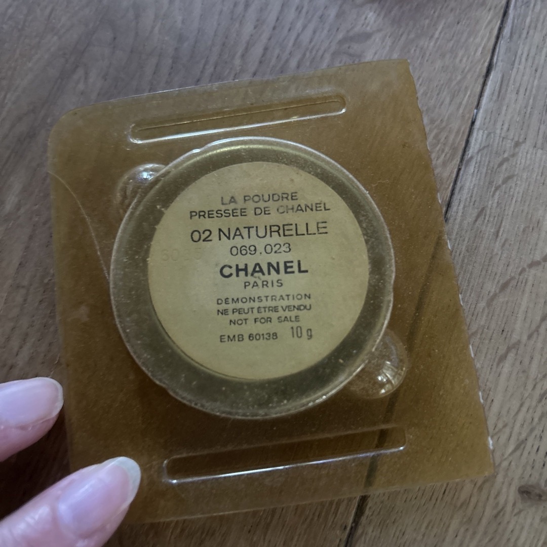 CHANEL(シャネル)のused  シャネル　シャネル　フェイスパウダー コスメ/美容のベースメイク/化粧品(フェイスパウダー)の商品写真