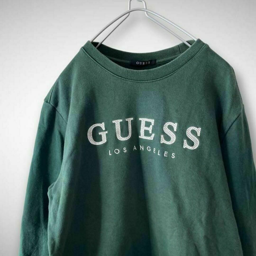 GUESS(ゲス)の★スウェット トレーナー GUESS 刺繍ロゴ グリーン 古着★ メンズのトップス(スウェット)の商品写真