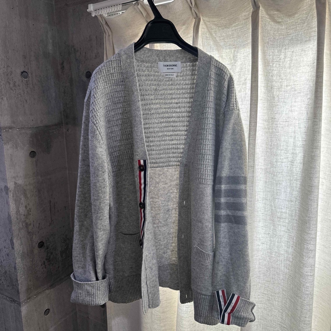 THOM BROWNE(トムブラウン)のトムブラウン　thom browne メンズのトップス(カーディガン)の商品写真