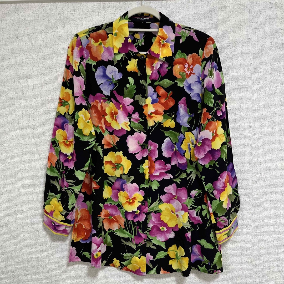 未使用✨高級 レオナール シルク100% 花柄 総柄シャツ 派手 上品 | フリマアプリ ラクマ