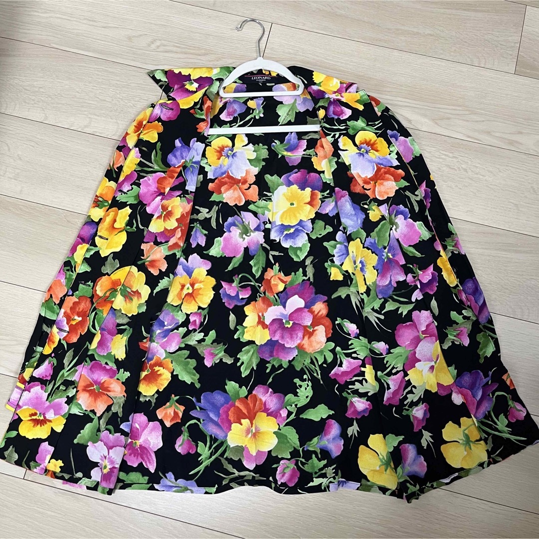 未使用✨高級 レオナール シルク100% 花柄 総柄シャツ 派手 上品