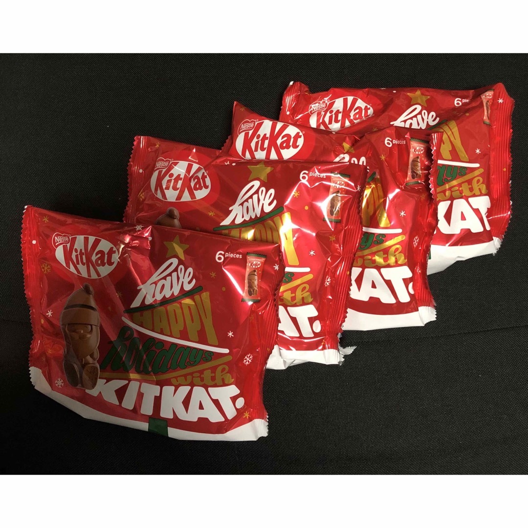 Nestle(ネスレ)のキットカット  ホリデイサンタ  6個×4袋 食品/飲料/酒の食品(菓子/デザート)の商品写真