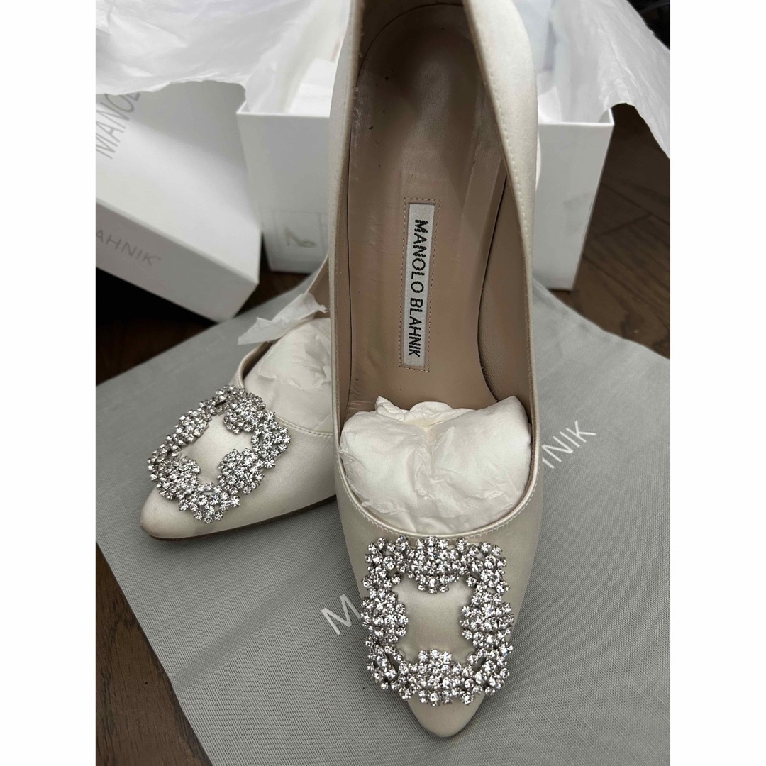 MANOLO BLAHNIK(マノロブラニク)のマロノブラニクManolo Blahnik【ハンギシ】お値下げ交渉オッケー レディースの靴/シューズ(ハイヒール/パンプス)の商品写真