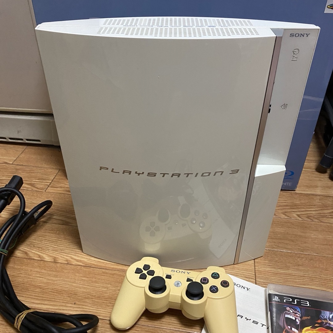 PlayStation3(プレイステーション3)の【SONY】プレステ3 CECHH00 40GB ホワイト USED エンタメ/ホビーのゲームソフト/ゲーム機本体(家庭用ゲーム機本体)の商品写真