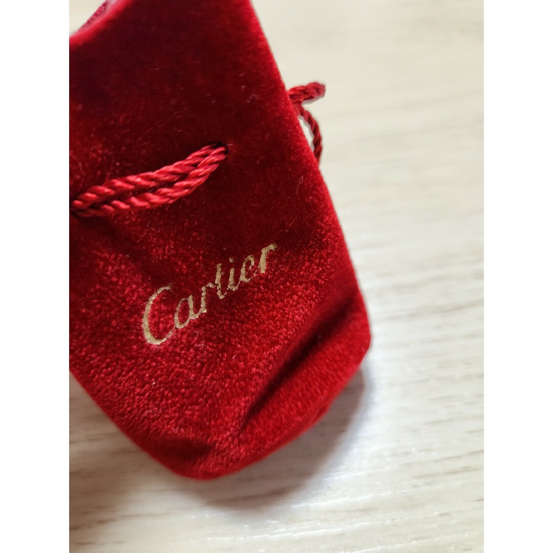 Cartier(カルティエ)の未使用!!Cartier 持ち運びポーチ 巾着タイプ レディースのファッション小物(ポーチ)の商品写真