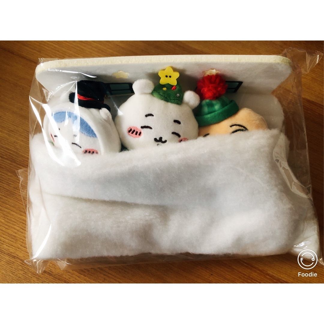 ちいかわ - ちいかわ ハッピーホリデーなおやすみベッドと繋がるマスコットセット
