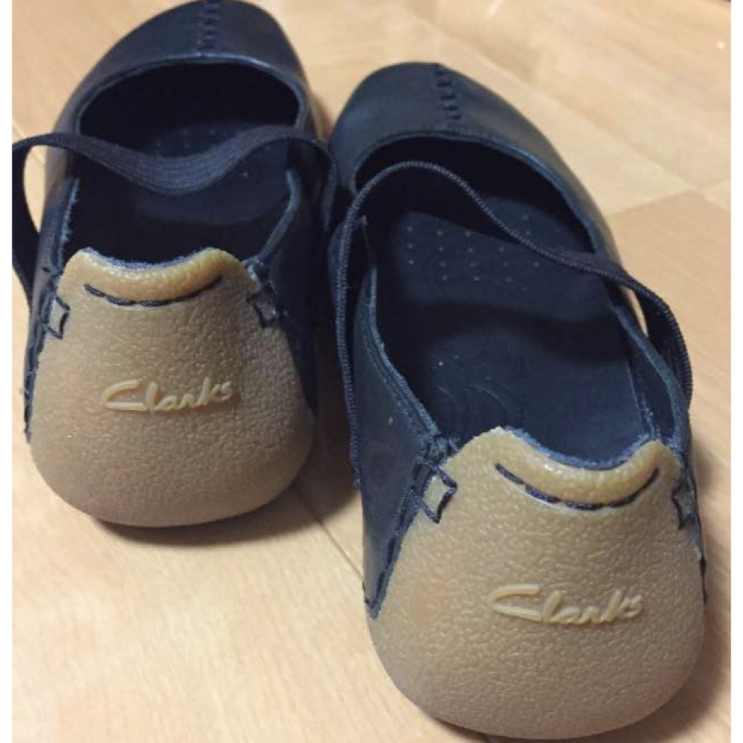 Clarks(クラークス)のクラークス 黒 美品　ブラック レディースの靴/シューズ(スリッポン/モカシン)の商品写真