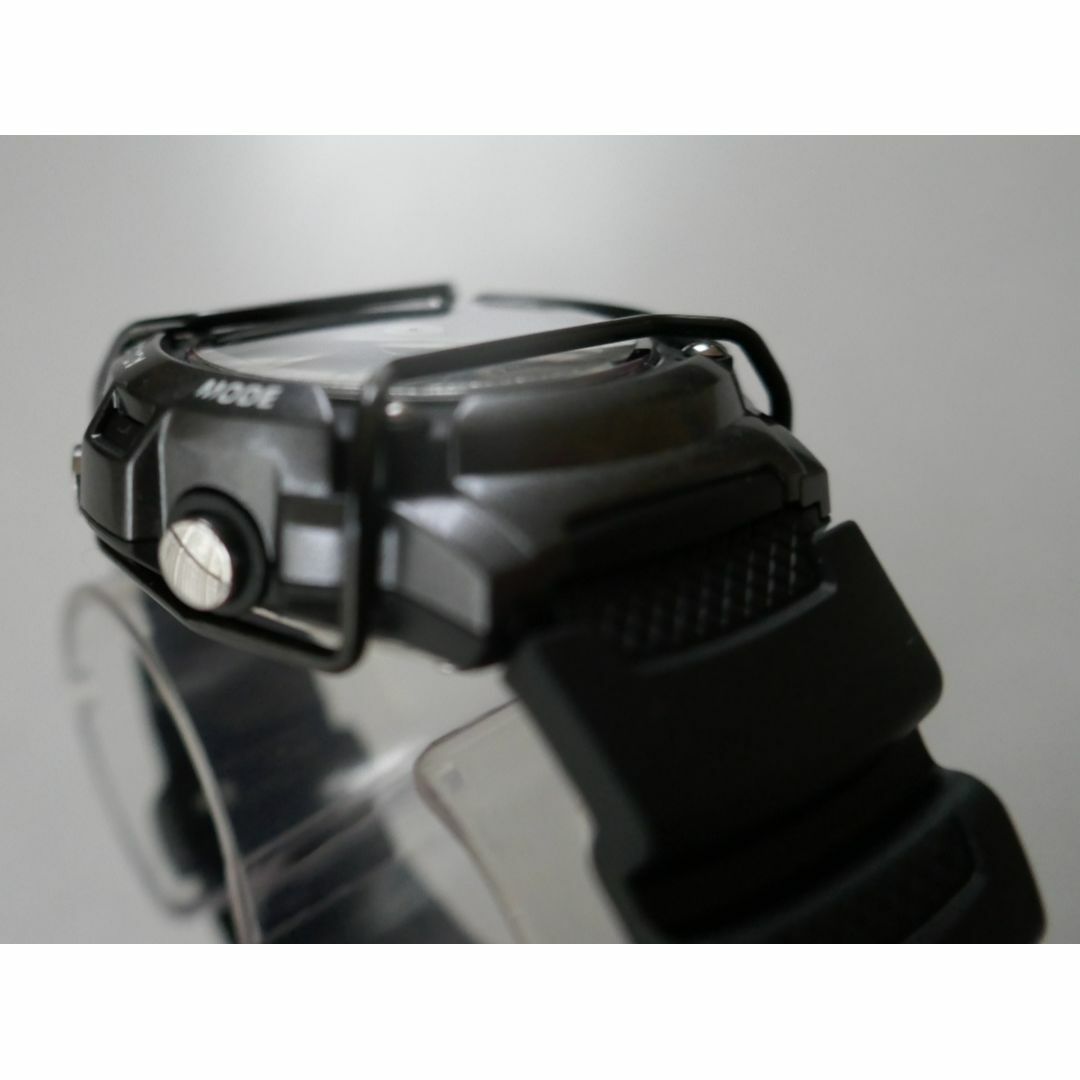 CASIO(カシオ)のカシオ　タフソーラー　W-S200H 1BJF ＋バンパー プロテクター メンズの時計(腕時計(デジタル))の商品写真