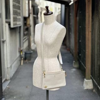 【美品】ADMJ レザー ハンドバッグ アイボリー 保存袋付