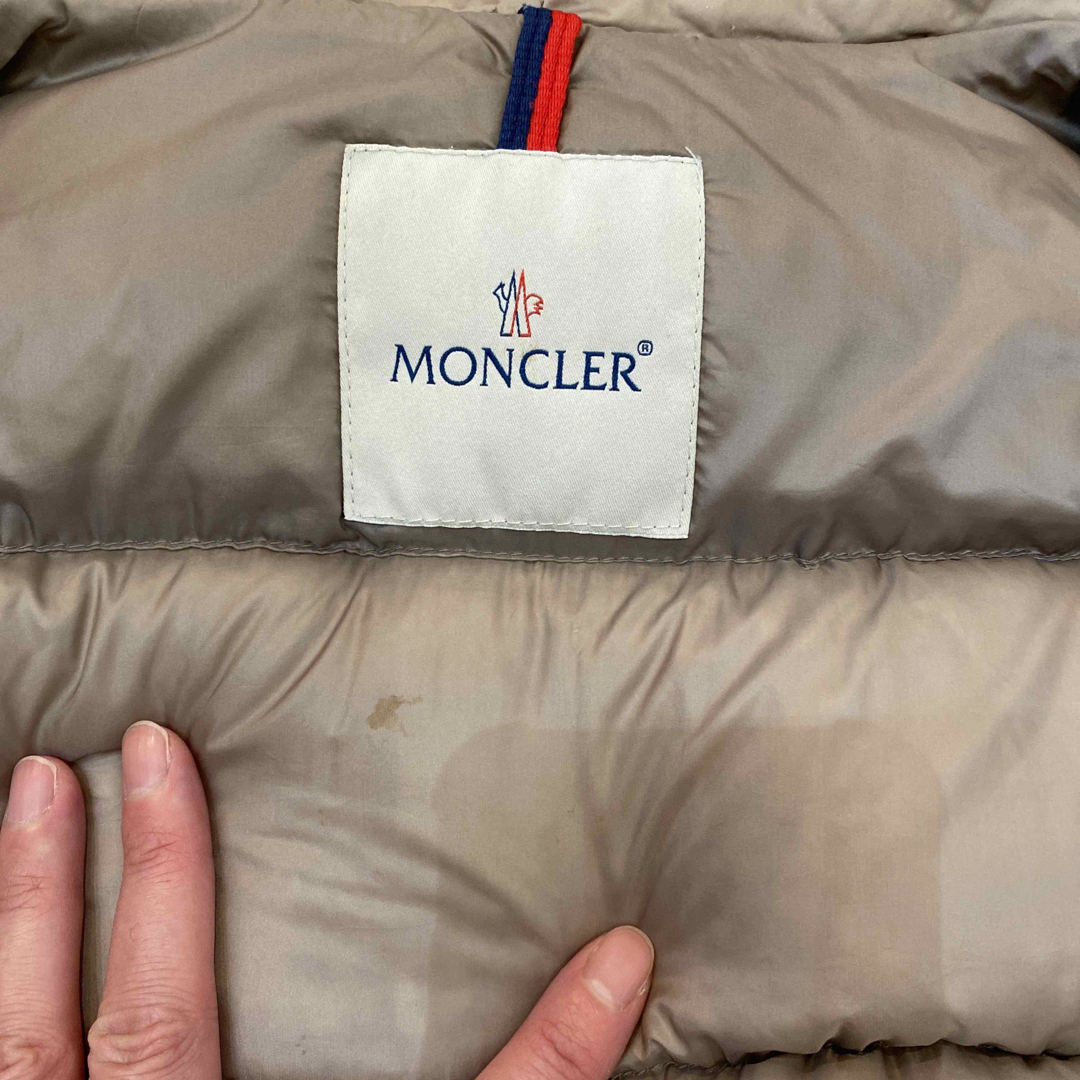 MONCLER(モンクレール)のモンクレール　ダウンコート　ダウン　ロング レディースのジャケット/アウター(ダウンコート)の商品写真