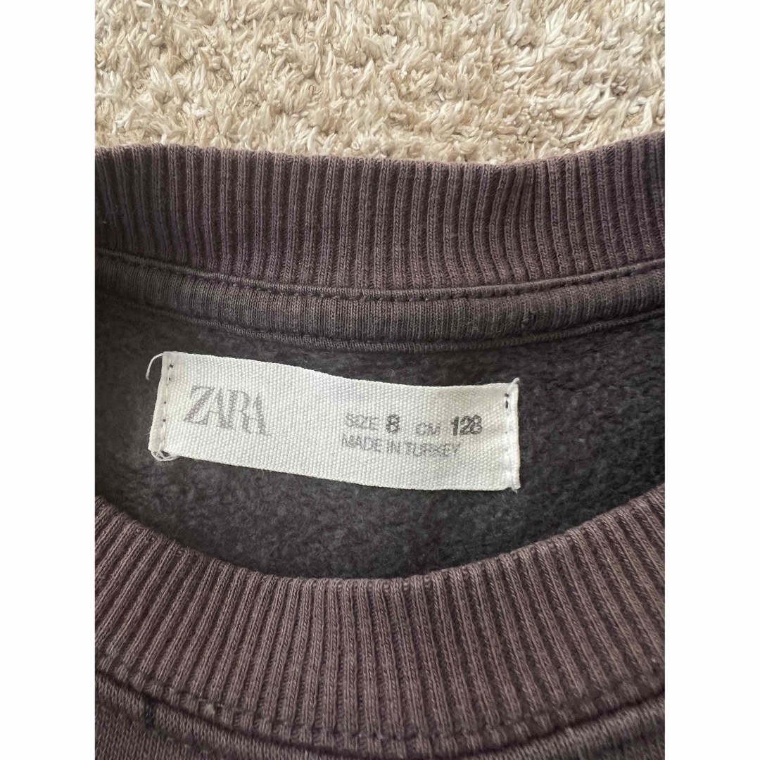 ZARA KIDS(ザラキッズ)のZARA ザラ　キッズ　トレーナー　裏起毛　裏起毛トレーナー　トップス　長袖 キッズ/ベビー/マタニティのキッズ服男の子用(90cm~)(Tシャツ/カットソー)の商品写真