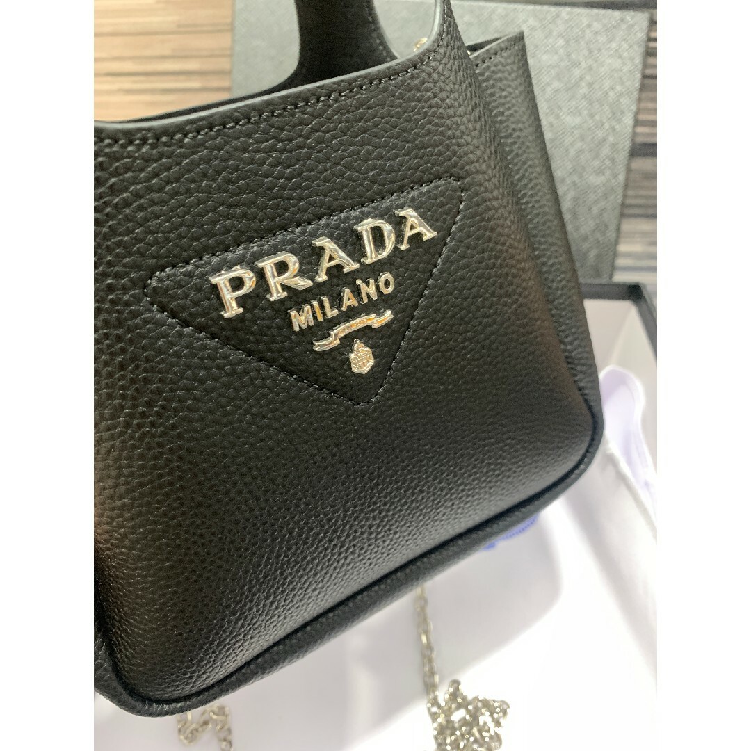 極美品✨PRADA プラダ　レザー 2wayショルダーバッグ、ハンドバッグ