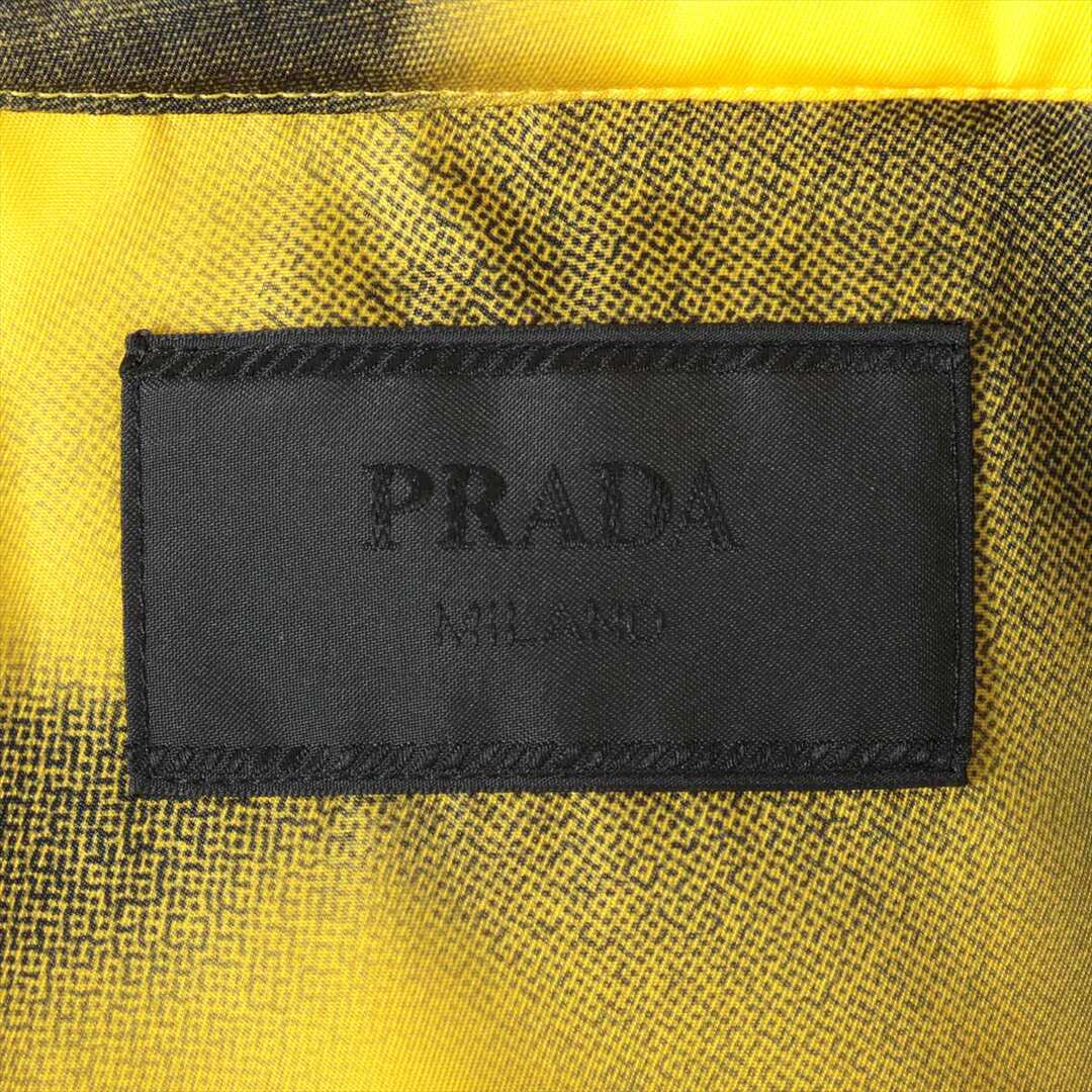 PRADA(プラダ)のプラダ トライアングルロゴ ナイロン 36 イエロー メンズ その他トップ メンズのトップス(その他)の商品写真