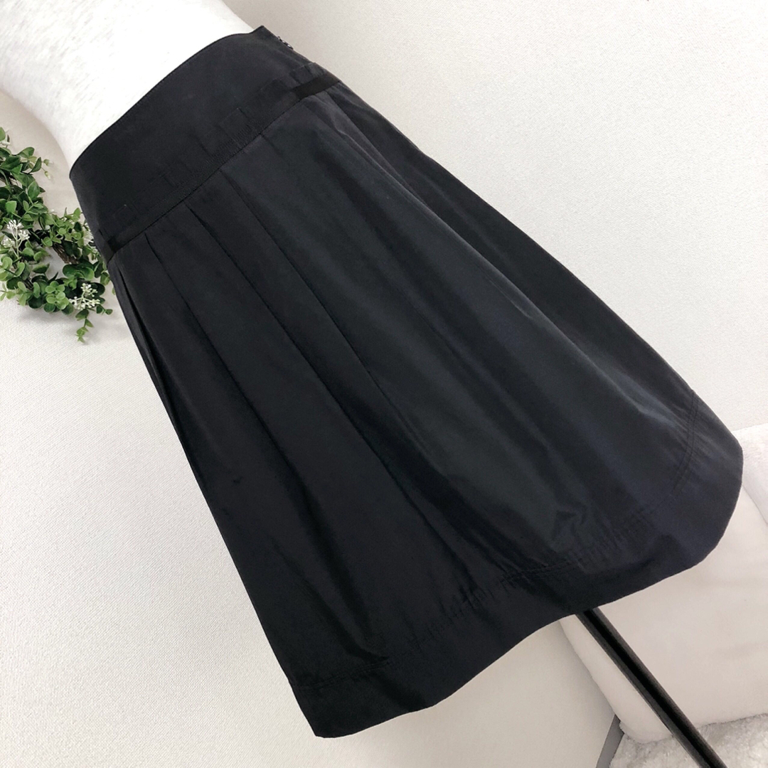 NARACAMICIE(ナラカミーチェ)のナラカミーチェの黒スカート （サイズ1） レディースのスカート(ひざ丈スカート)の商品写真