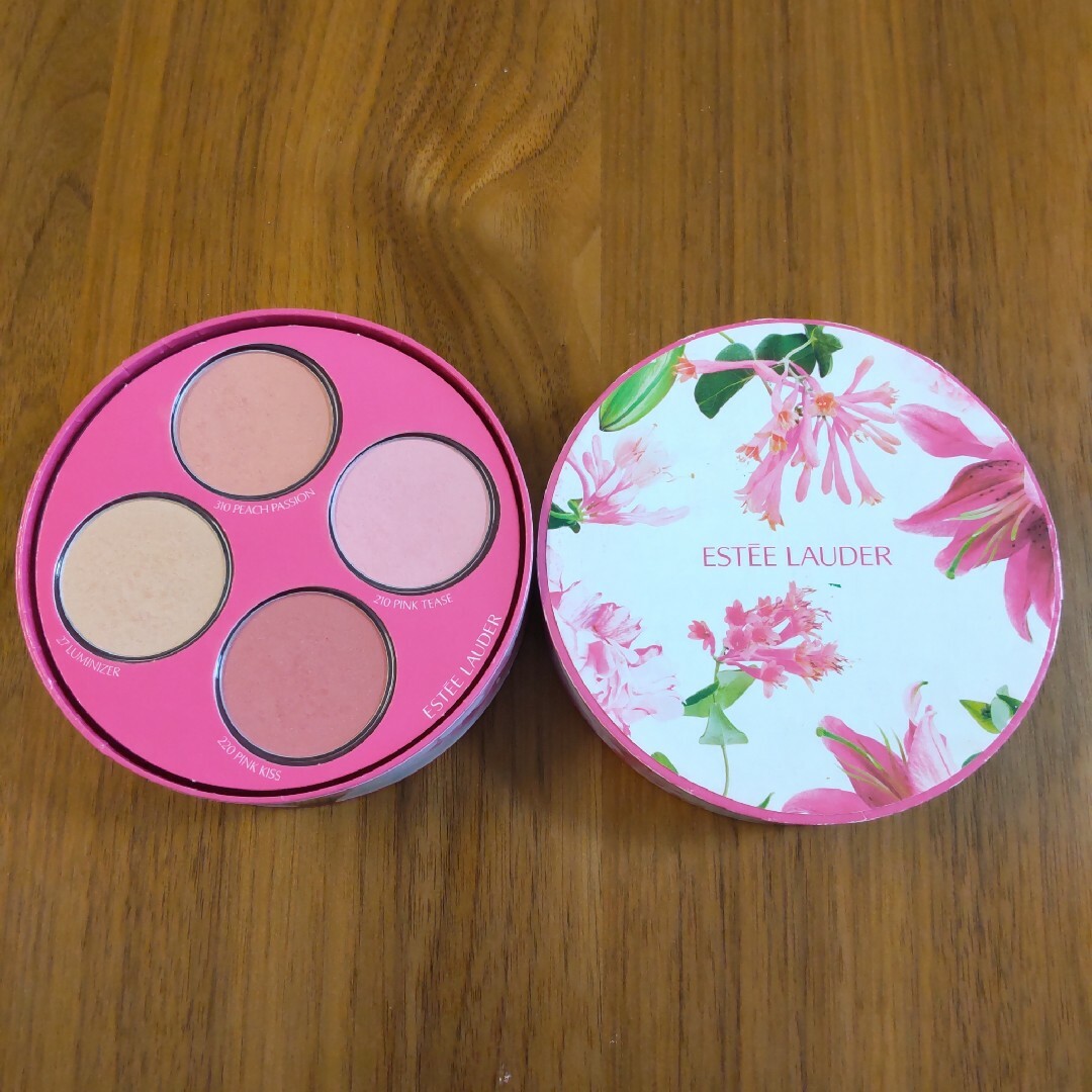 Estee Lauder(エスティローダー)のESTEE LAUDER ピュアカラー エンヴィ ブラッシュ コスメ/美容のベースメイク/化粧品(チーク)の商品写真