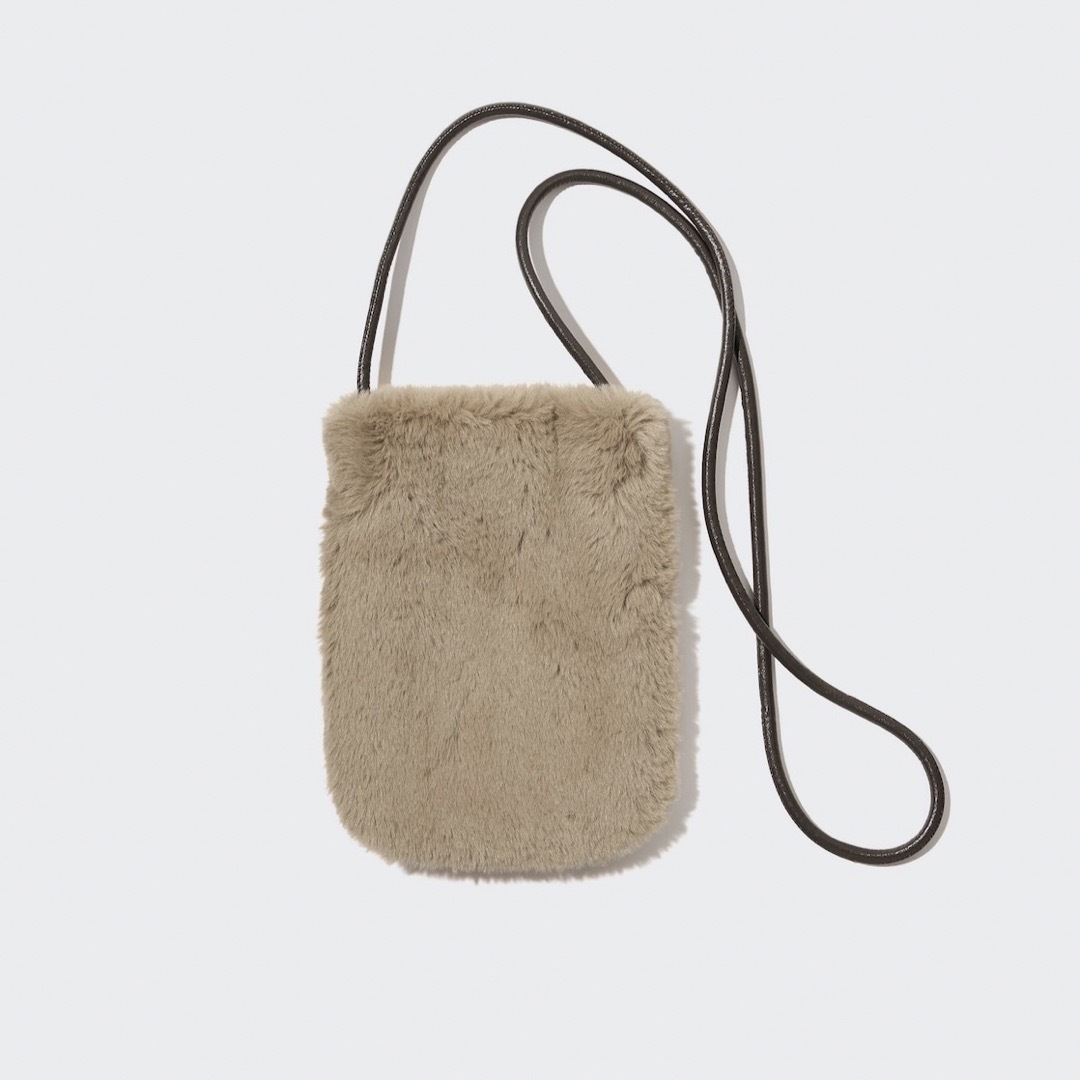 UNIQLO(ユニクロ)のUNIQLO フラッフィーミニショルダーバッグ used レディースのバッグ(ショルダーバッグ)の商品写真
