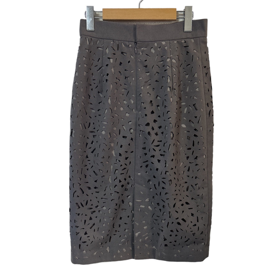 JUSGLITTY(ジャスグリッティー)のデザイン可愛い✨‼️❤️JUSGLITTY❤️レーシータイトスカート レディースのスカート(ロングスカート)の商品写真
