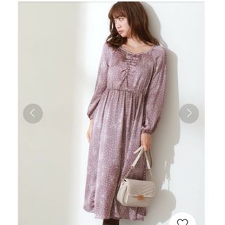 プロポーションボディドレッシング(PROPORTION BODY DRESSING)の美品【プロポーションボディドレッシング】　モノトーンフラワープリントワンピース(ロングワンピース/マキシワンピース)