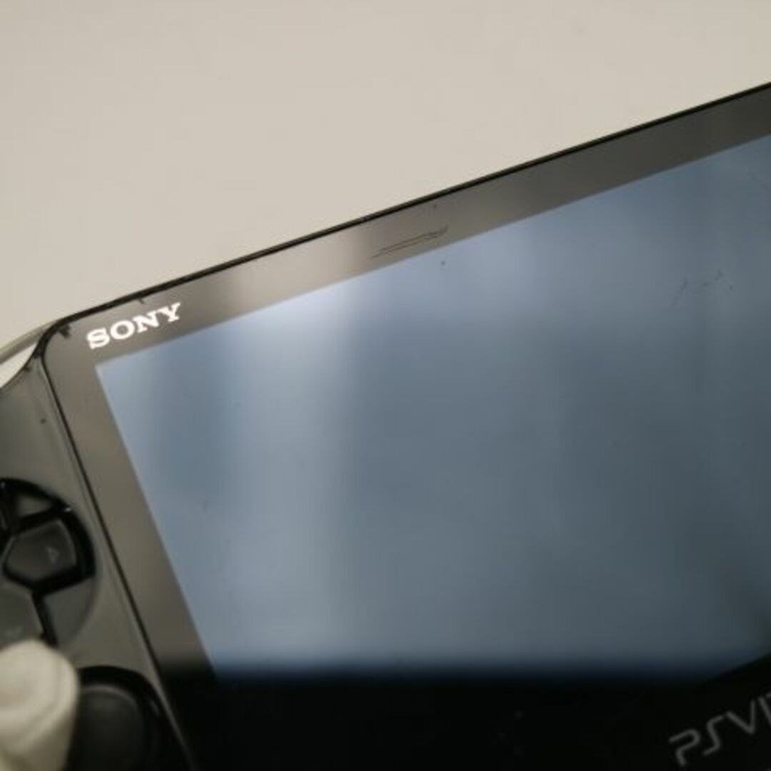 SONY　PlayStationVITA カーキブラック　美品　ソニー　本体