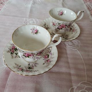 ロイヤルアルバート(ROYAL ALBERT)のロイヤルアルバート ラベンダー ローズ  2客セット(食器)