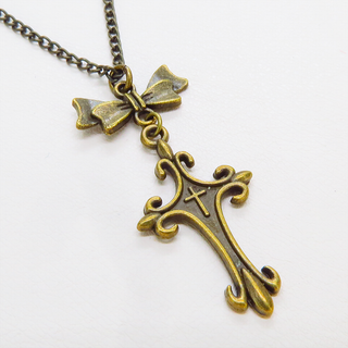 アンティークゴールド ゴシック調デザインロザリオ（十字架）とリボンのネックレス(ネックレス)