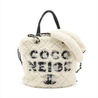 シャネル(CHANEL)のシャネル  ムートン×レザー  ホワイト レディース ハンドバッグ(ハンドバッグ)