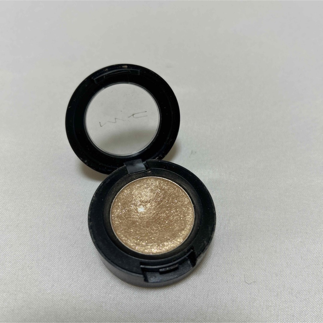 MAC(マック)のマック MAC ダズルシャドウ DAZZLESHADOW オー ソー ギルティ コスメ/美容のベースメイク/化粧品(アイシャドウ)の商品写真