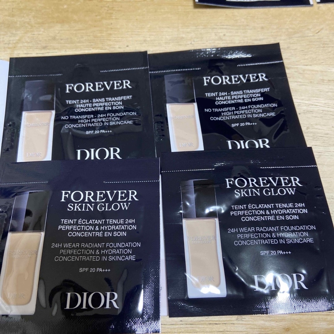 Dior(ディオール)のディオール　ファーエバーファンデーション4枚！ベース３枚！ コスメ/美容のベースメイク/化粧品(ファンデーション)の商品写真