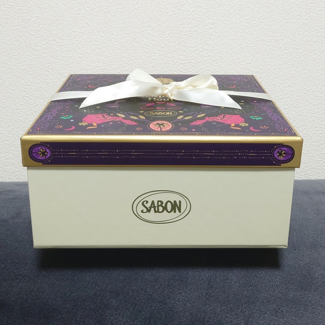 SABON(サボン)のSABON サボン StarlightBouquet スターライト・ブーケ 箱 コスメ/美容のボディケア(その他)の商品写真