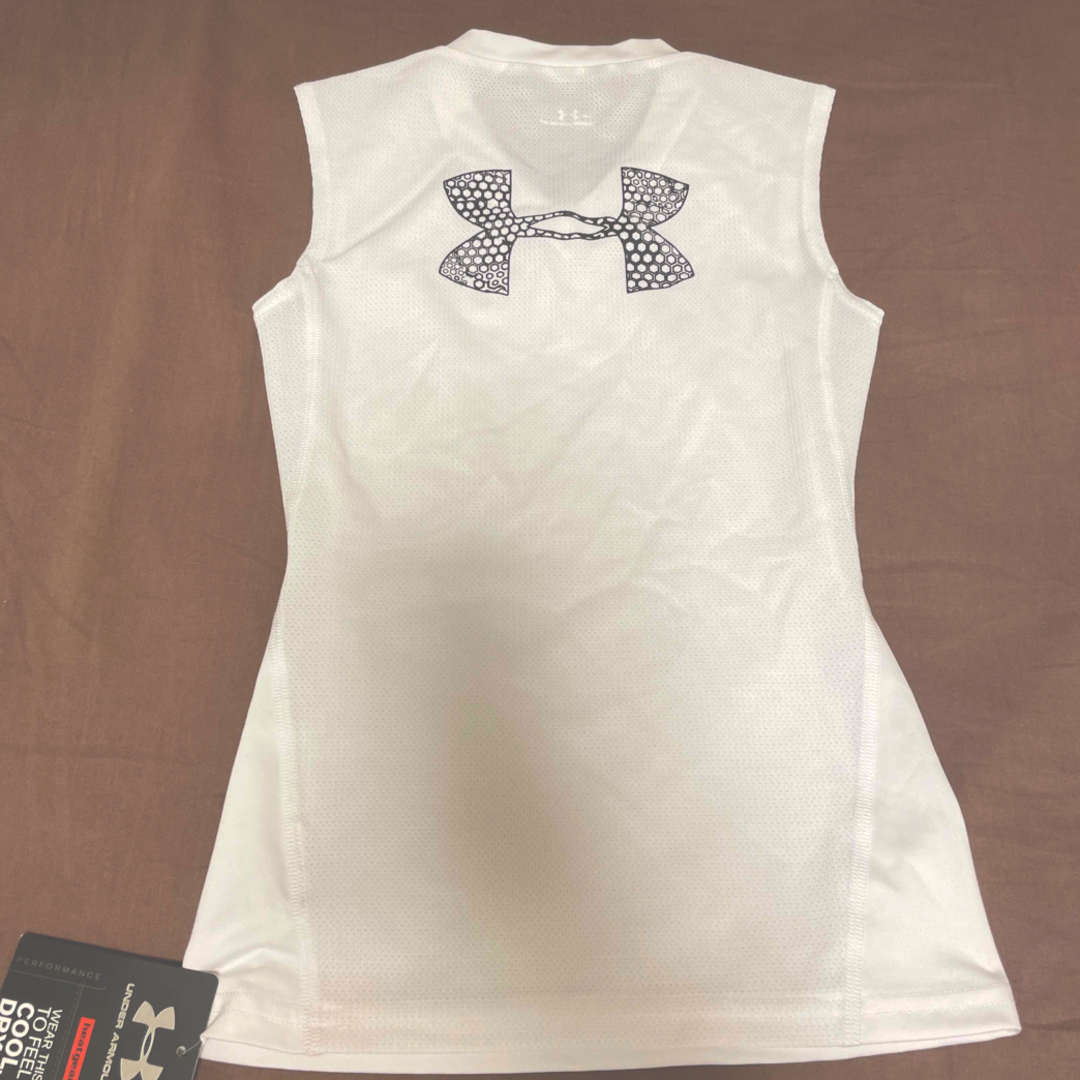 UNDER ARMOUR(アンダーアーマー)のタンクトップ キッズ/ベビー/マタニティのキッズ服男の子用(90cm~)(Tシャツ/カットソー)の商品写真