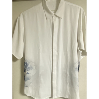 HARE 半袖シャツ2枚セット　サイドフラワープリントモチーフシャツ