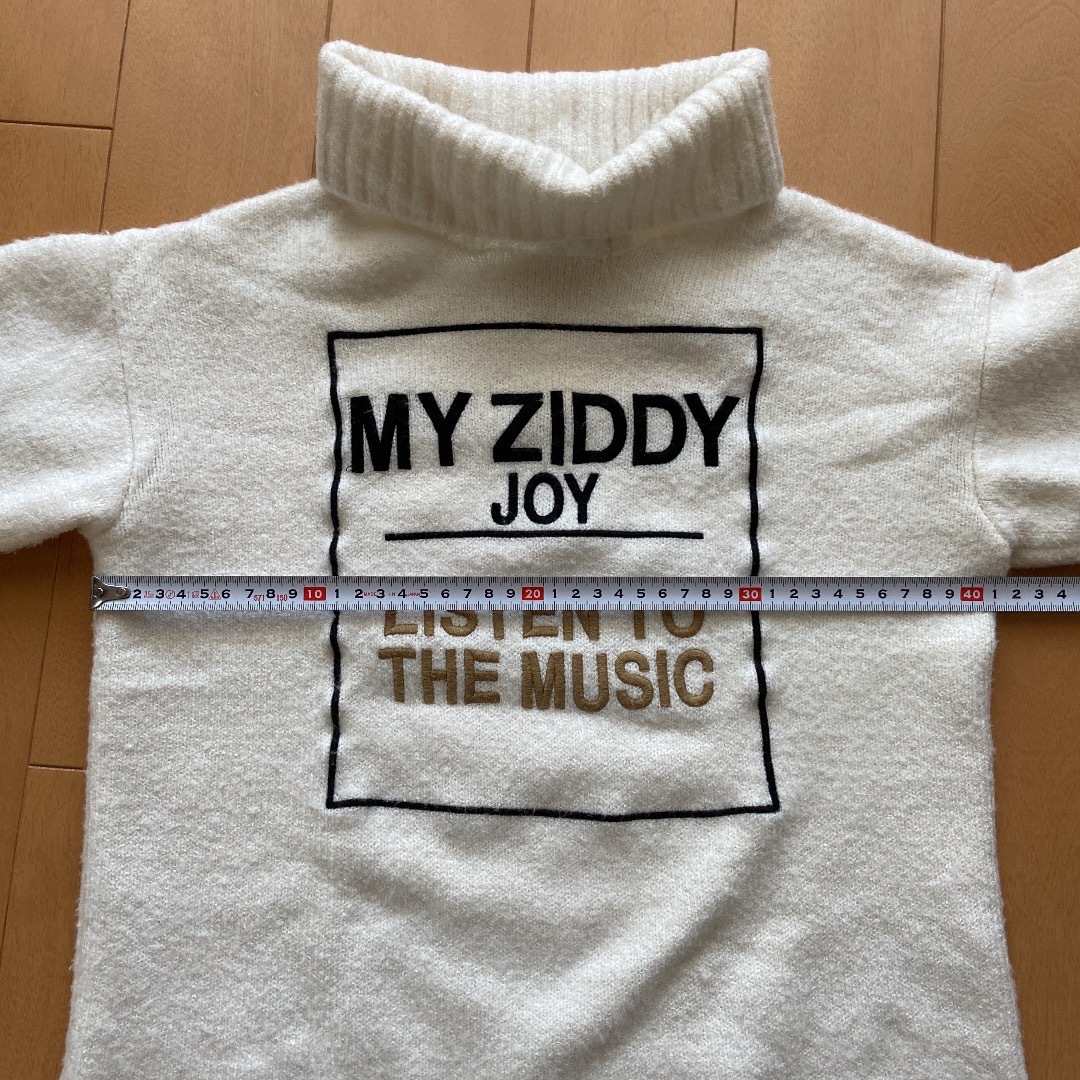 ZIDDY(ジディー)のZIDDY  ジディ　ハイネックセーター（M）白 キッズ/ベビー/マタニティのキッズ服女の子用(90cm~)(ニット)の商品写真