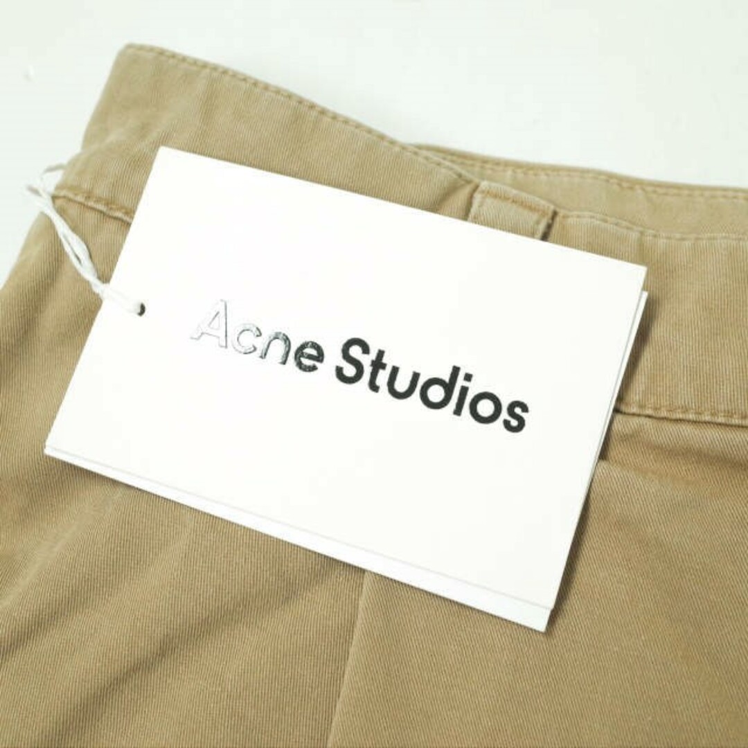 Acne Studios(アクネストゥディオズ)のAcne Studios アクネストゥディオズ WIDE LEG TORUSERS 1プリーツワイドトラウザーズ FN-MN-TROU000475 44 ベージュ チノパンツ テーパード ボトムス【中古】【Acne Studios】 メンズのパンツ(チノパン)の商品写真