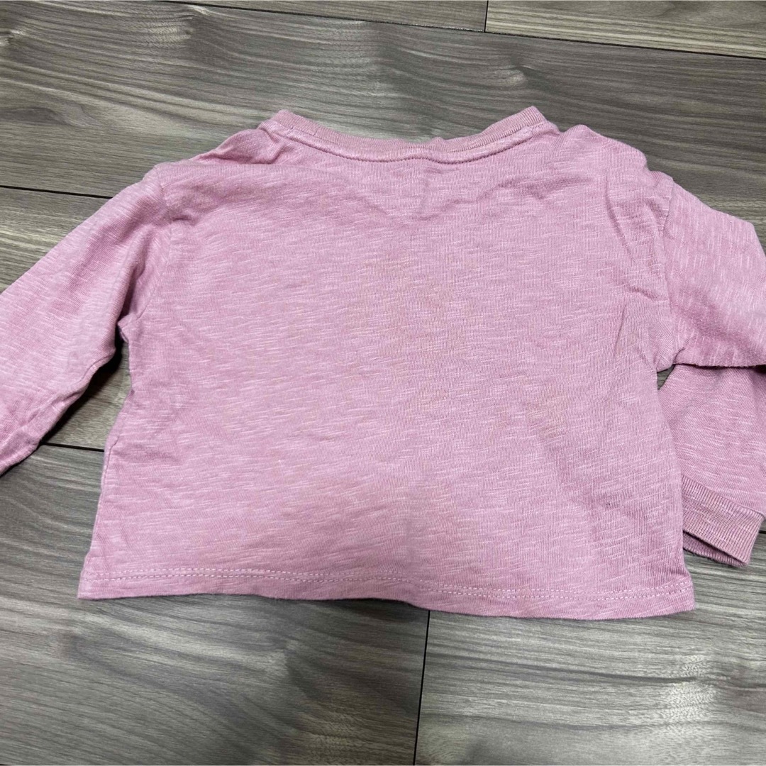 babyGAP(ベビーギャップ)のbaby GAP 女の子トップス90 キッズ/ベビー/マタニティのキッズ服女の子用(90cm~)(Tシャツ/カットソー)の商品写真