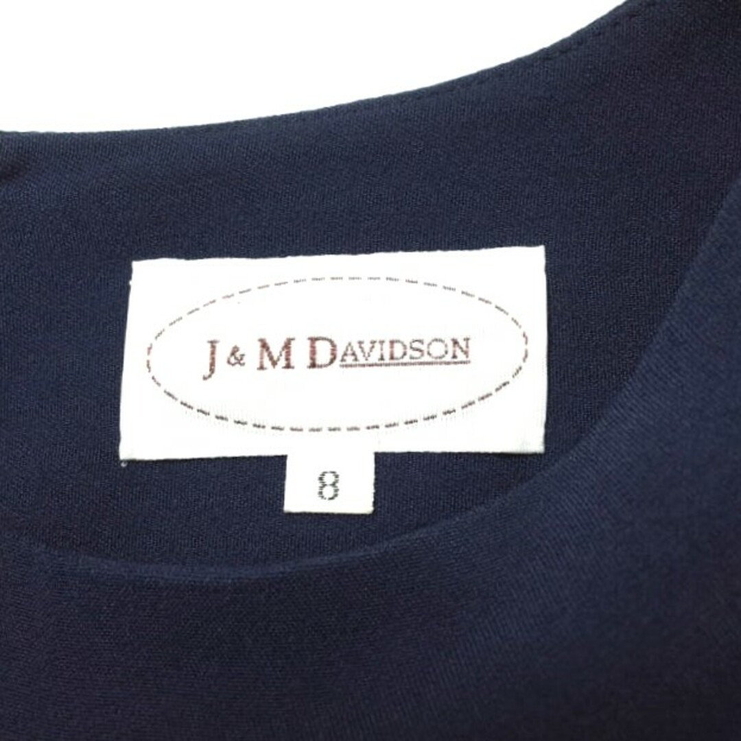 J&M DAVIDSON(ジェイアンドエムデヴィッドソン)のJ&M Davidson ジェイアンドエムデヴィッドソン 日本製 ノースリーブフレアワンピース 7652B-19006 8 ネイビー 膝丈 ドレス トップス【中古】【J&M Davidson】 レディースのワンピース(ひざ丈ワンピース)の商品写真