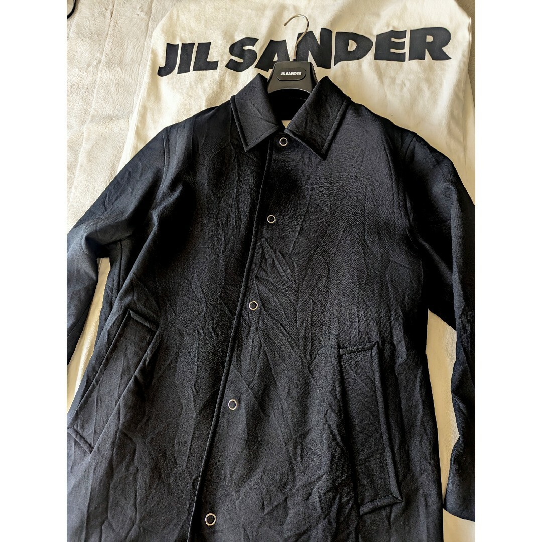 Jil Sander(ジルサンダー)の新品　2021/22AW　ジルサンダー　最高級　ポリエステル　バルカラー　コート メンズのジャケット/アウター(ステンカラーコート)の商品写真