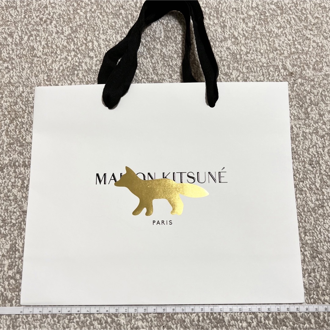MAISON KITSUNE'(メゾンキツネ)のメゾンキツネ　ショッパー レディースのバッグ(ショップ袋)の商品写真