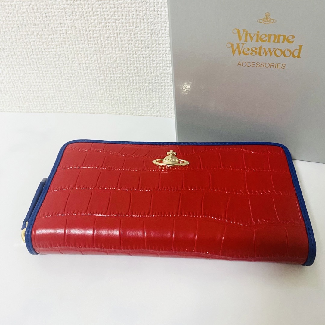 Vivienne Westwood(ヴィヴィアンウエストウッド)の【新品未使用】ヴィヴィアンウエストウッド　長財布　クロコ型押し　オーブ　赤×青 レディースのファッション小物(財布)の商品写真