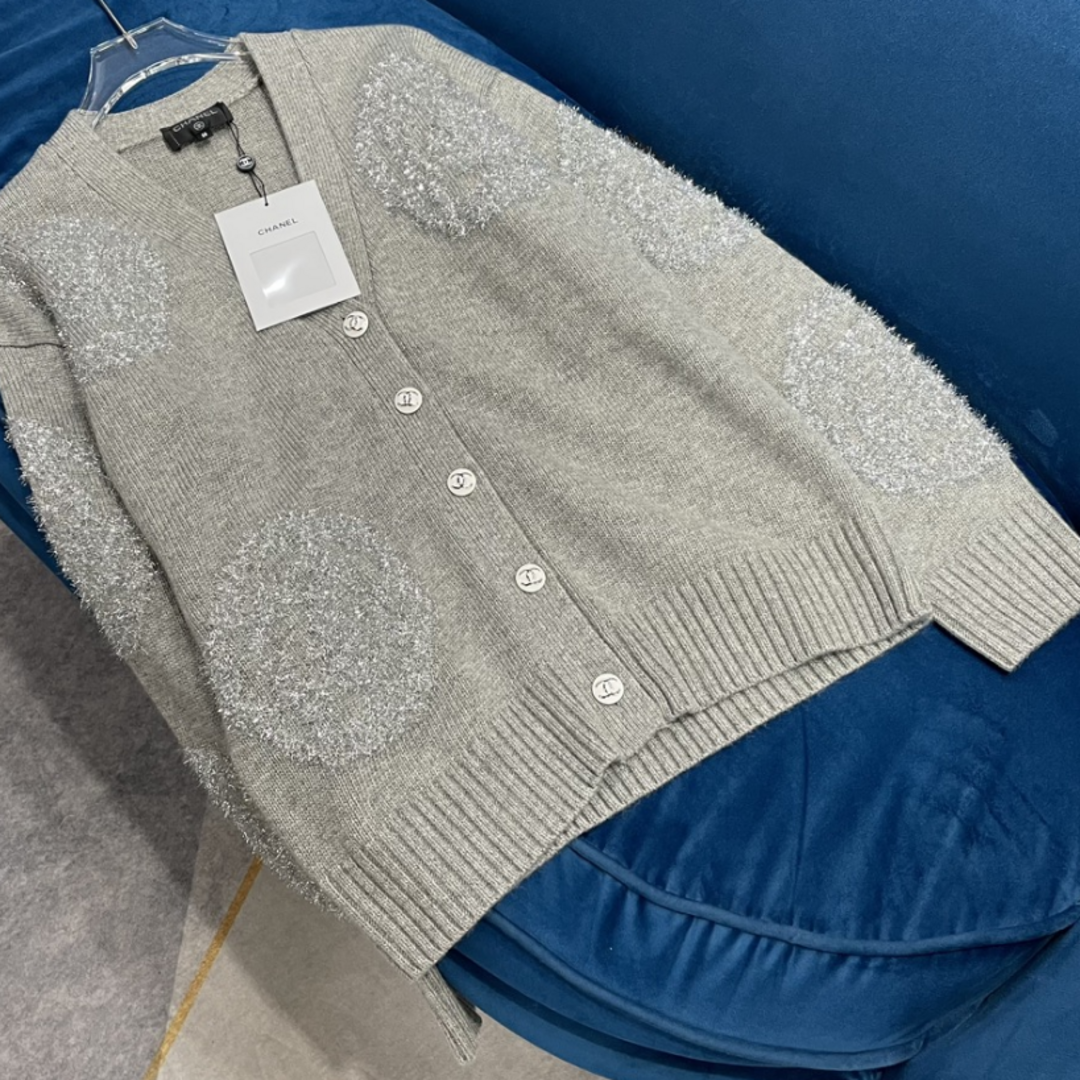 CHANEL - CHANEL シャネル☆新作☆カーディガン 美品の通販 by