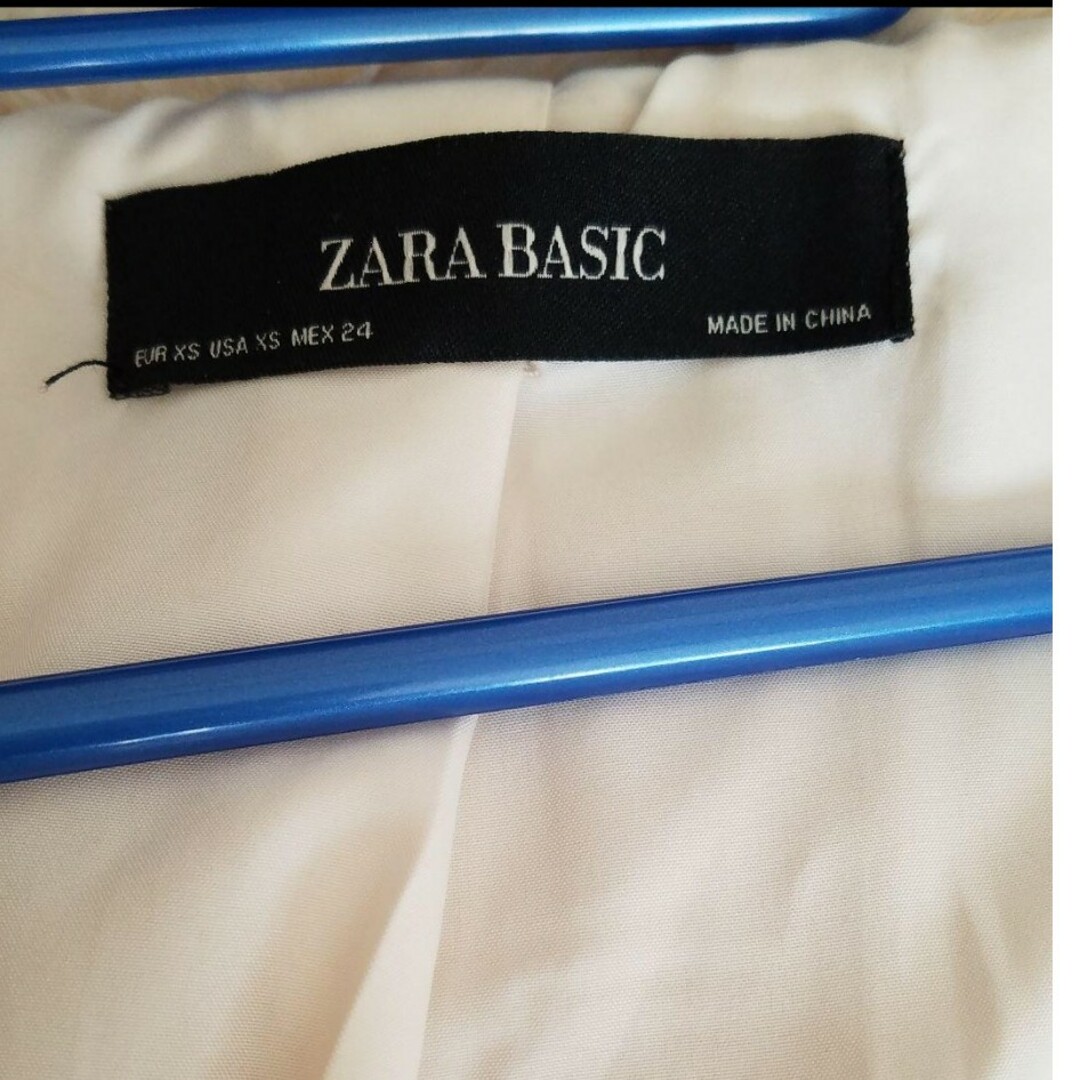 ZARA(ザラ)のZARA　ファーアウター レディースのジャケット/アウター(毛皮/ファーコート)の商品写真