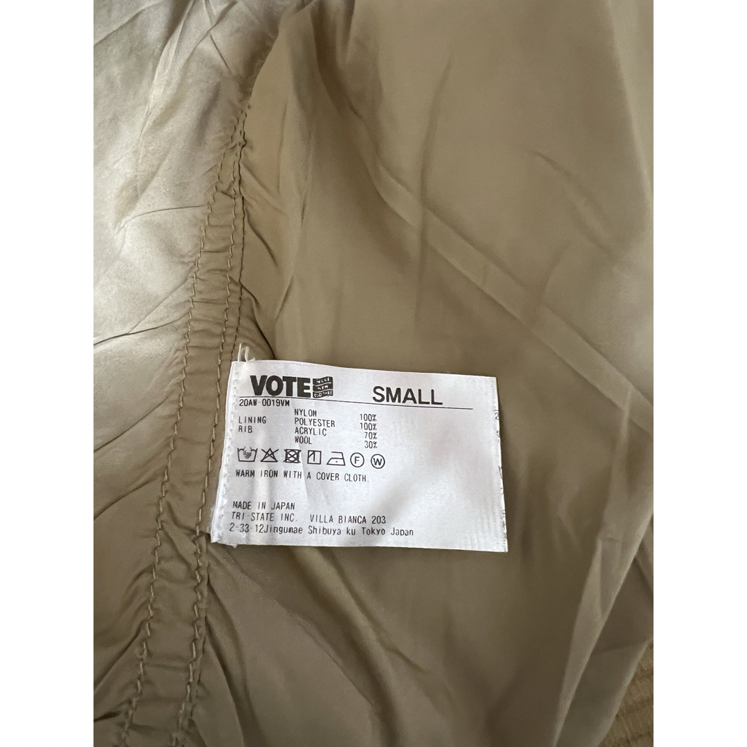 VOTE MAKE NEW CLOTHES(ヴォートメイクニュークローズ)のボートメイクニュークローズ/のコーチジャケット、サイズM 色はベージュ レディースのジャケット/アウター(ブルゾン)の商品写真