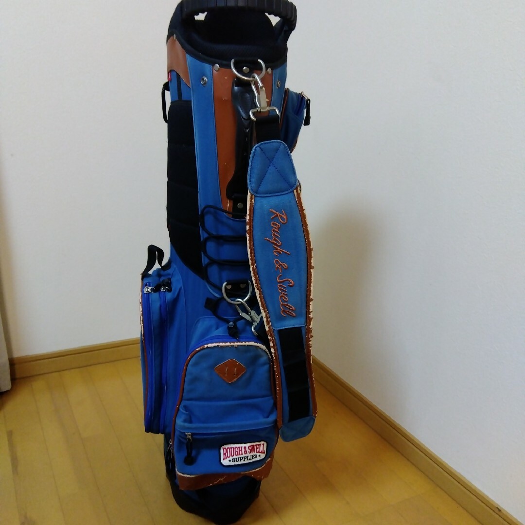 ラフアンドスウェル　キャディバッグ スポーツ/アウトドアのゴルフ(バッグ)の商品写真