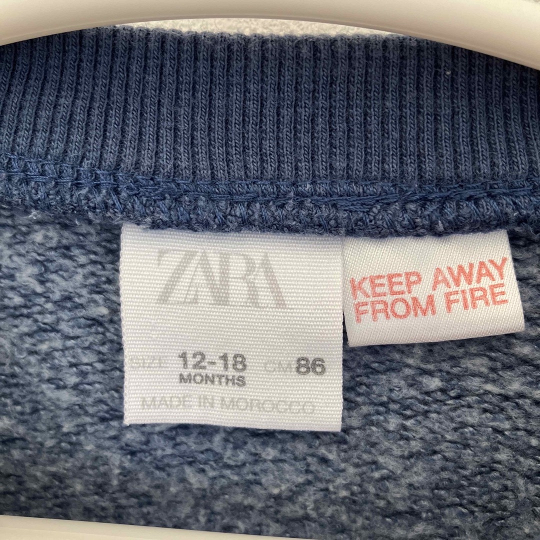 ZARA KIDS(ザラキッズ)の【お値下げ】ZARAキッズ　トレーナー　スウェットシャツ　86センチ キッズ/ベビー/マタニティのベビー服(~85cm)(トレーナー)の商品写真