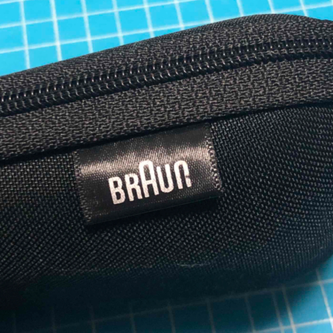 BRAUN(ブラウン)の純正　ブラウン　Braun シェーバーケース　ブラック スマホ/家電/カメラの美容/健康(メンズシェーバー)の商品写真