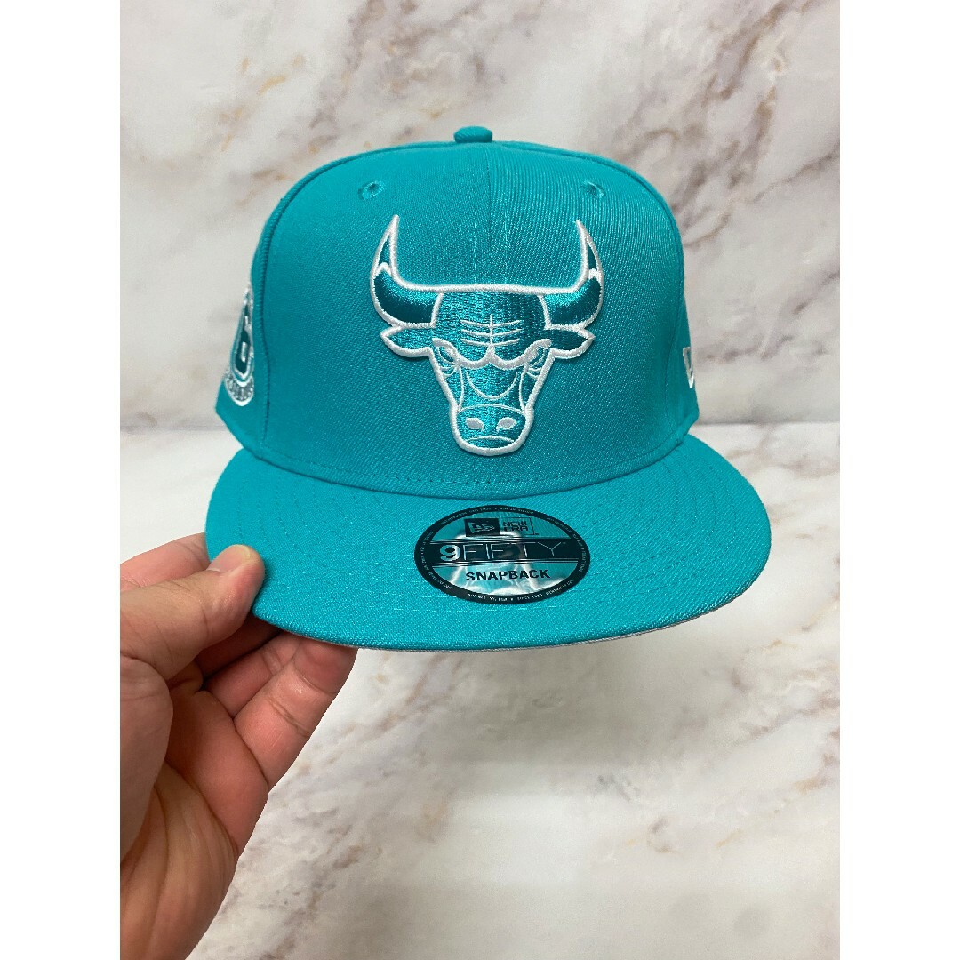 Newera 9fifty シカゴブルズ 6×Champions キャップ