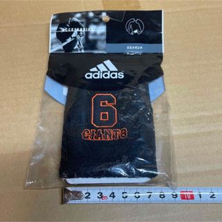 アディダス(adidas)のadidas 巨人軍　ジャイアン　no.6 リストバンド(スポーツ選手)