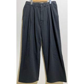 クーティー(COOTIE)のCOOTIE (クーティー)  Hard Twisted Yarn Twill 3 Tuck Wide Trousers　３タック　イージーパンツ 【A31138-007】(その他)